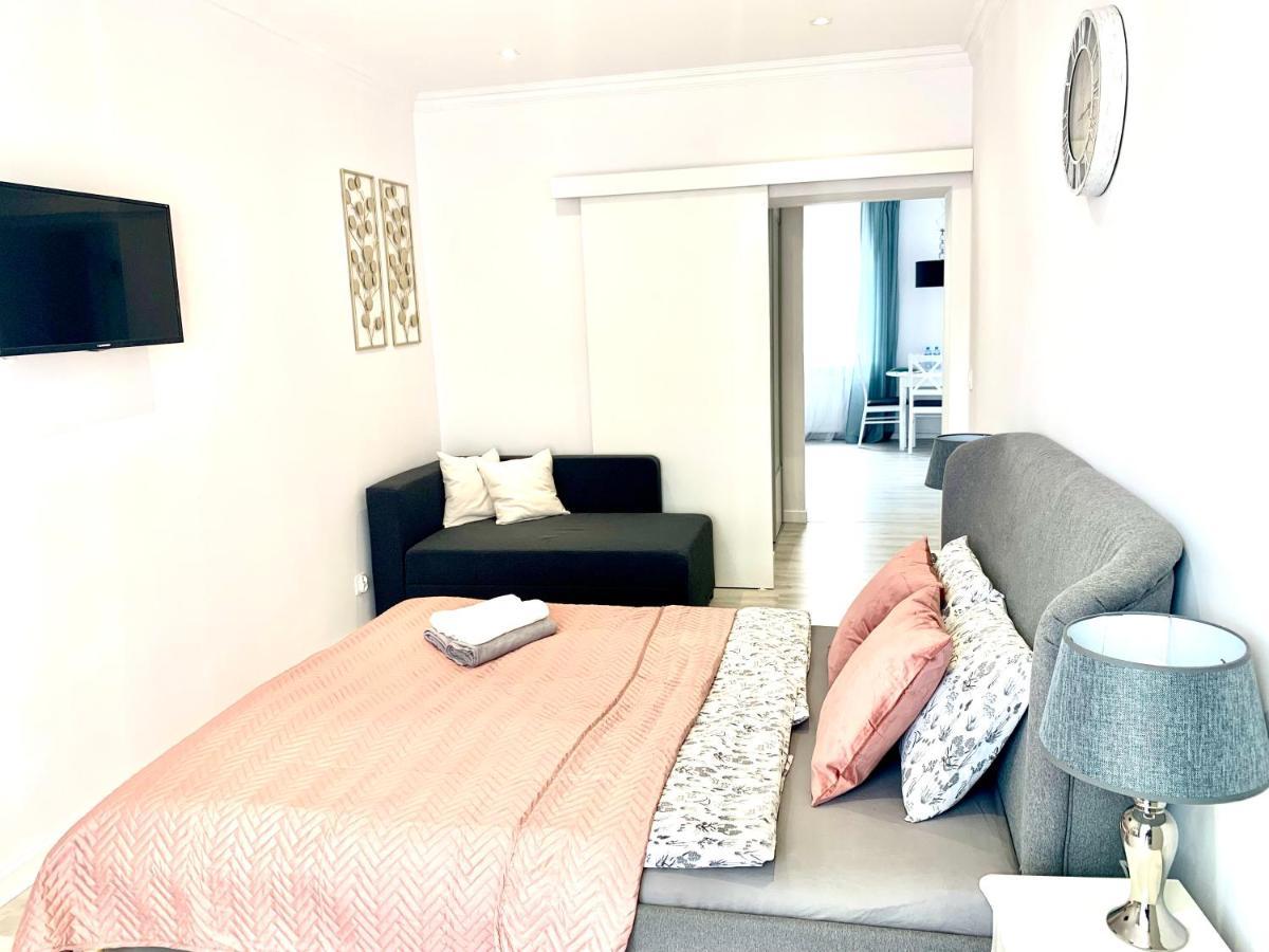 Apartamenty Sienkiewicza - Bezplatny Parking, Centrum, Park, Fv Κίελτσε Εξωτερικό φωτογραφία