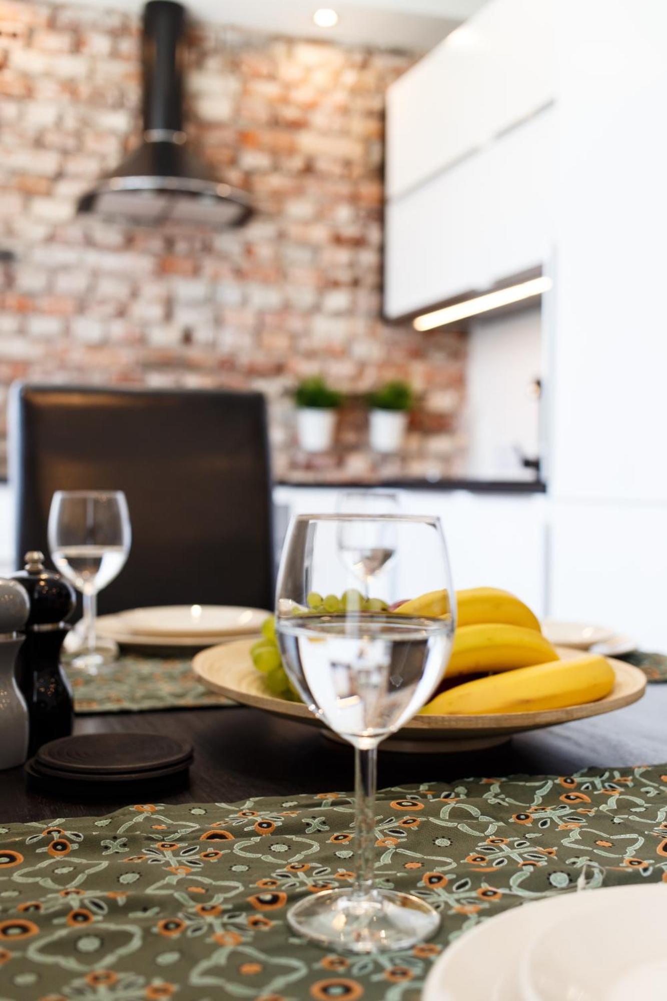 Apartamenty Sienkiewicza - Bezplatny Parking, Centrum, Park, Fv Κίελτσε Εξωτερικό φωτογραφία