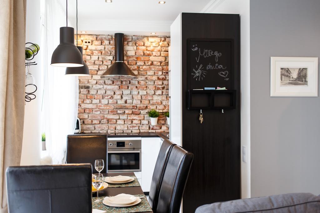 Apartamenty Sienkiewicza - Bezplatny Parking, Centrum, Park, Fv Κίελτσε Εξωτερικό φωτογραφία