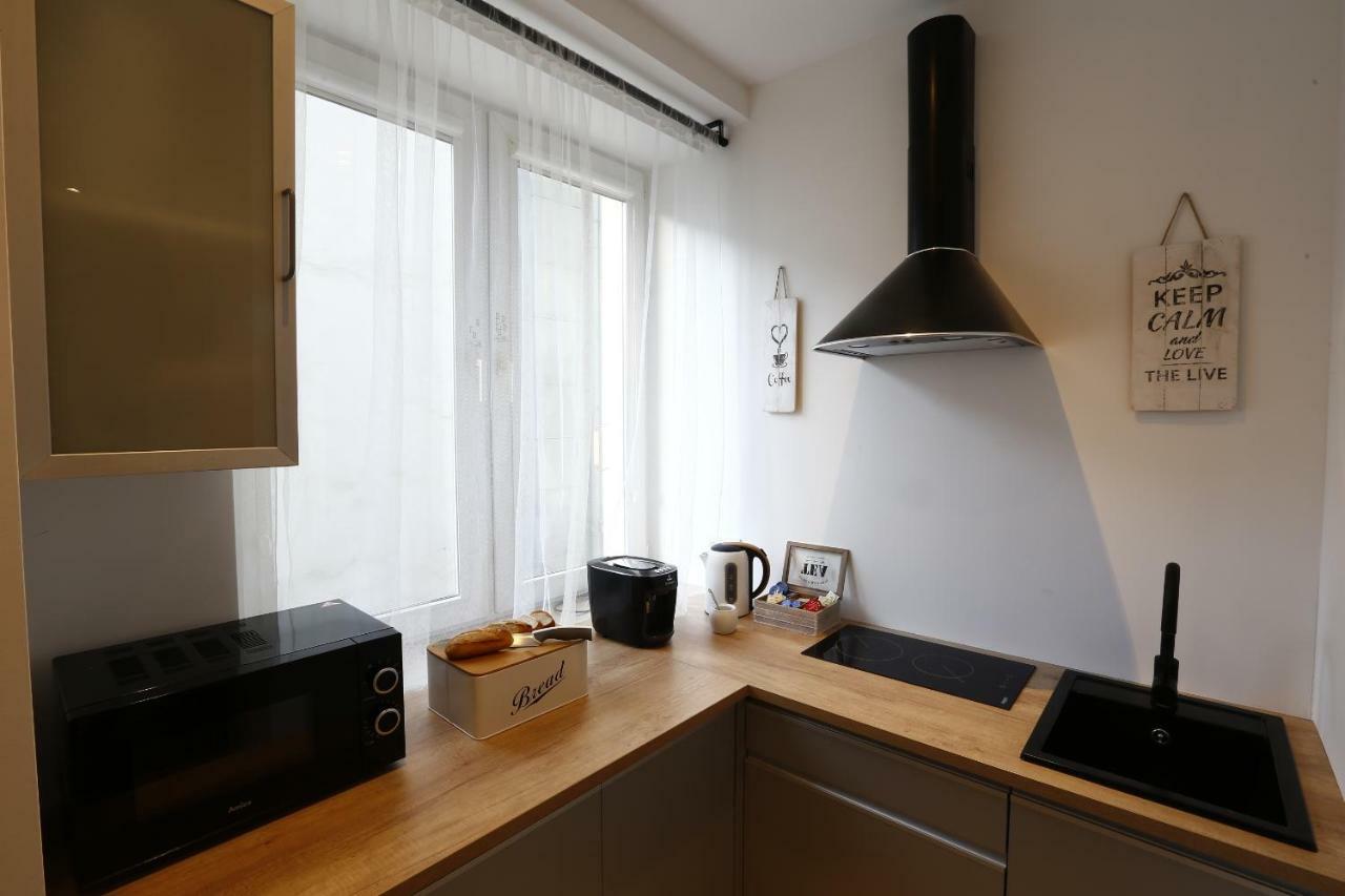 Apartamenty Sienkiewicza - Bezplatny Parking, Centrum, Park, Fv Κίελτσε Εξωτερικό φωτογραφία
