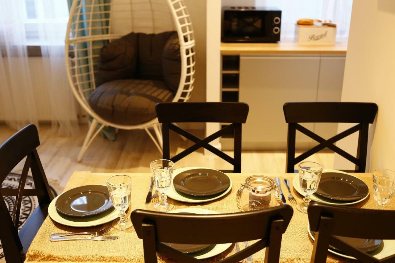 Apartamenty Sienkiewicza - Bezplatny Parking, Centrum, Park, Fv Κίελτσε Εξωτερικό φωτογραφία